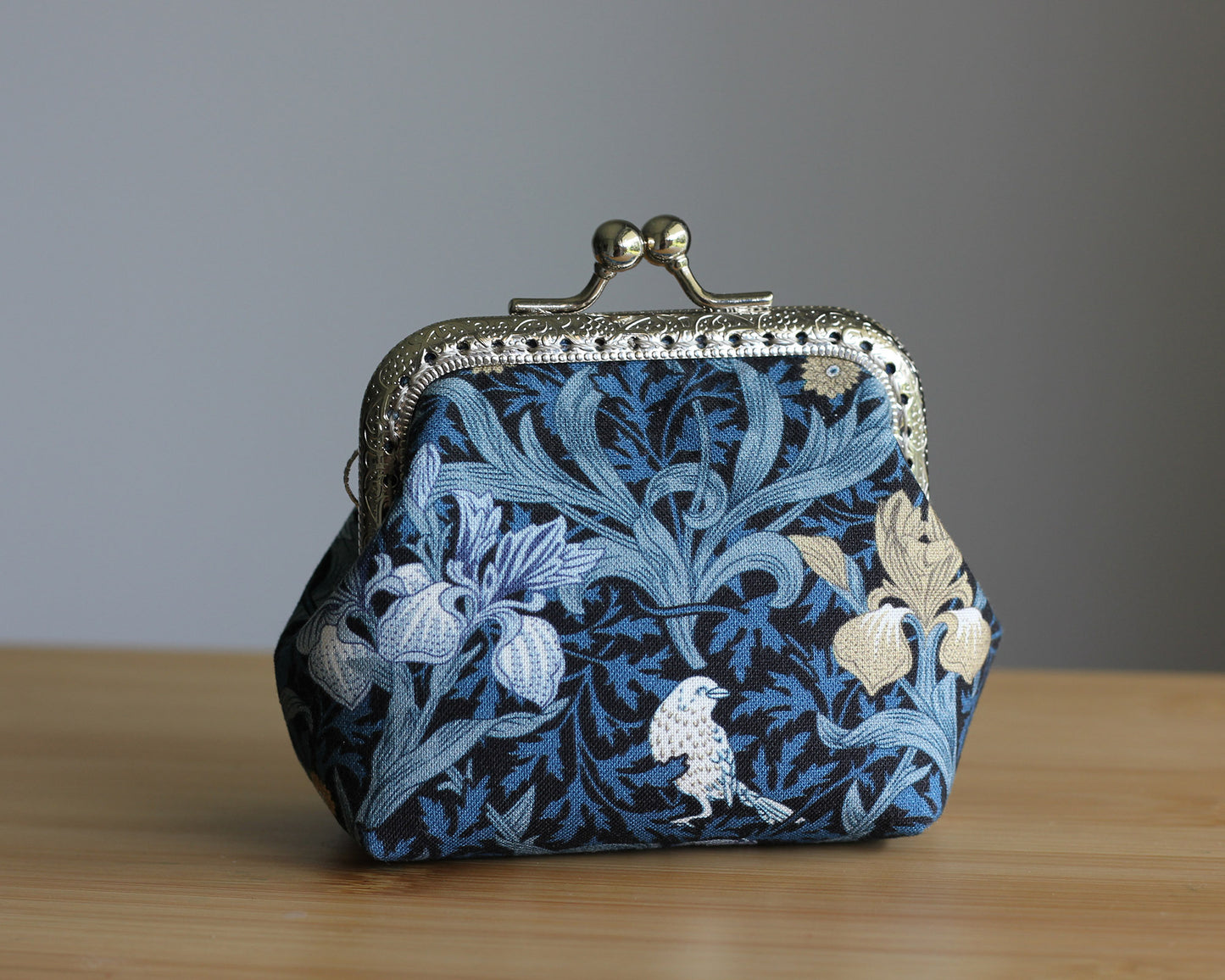 William Morris Thimble Holder & Craft Notions Pouch