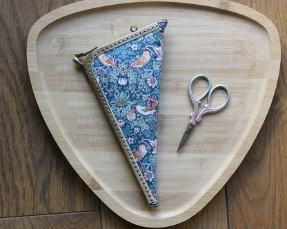 Embroidery Scissors Case and Needle Organizer, Quilting and Cross Stitch Accessory