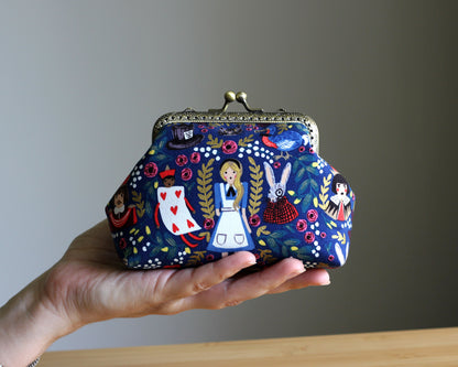 Alice in Wonderland Craft Tool Organizer Pouch