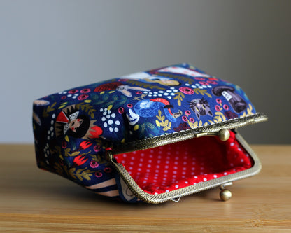 Alice in Wonderland Craft Tool Organizer Pouch