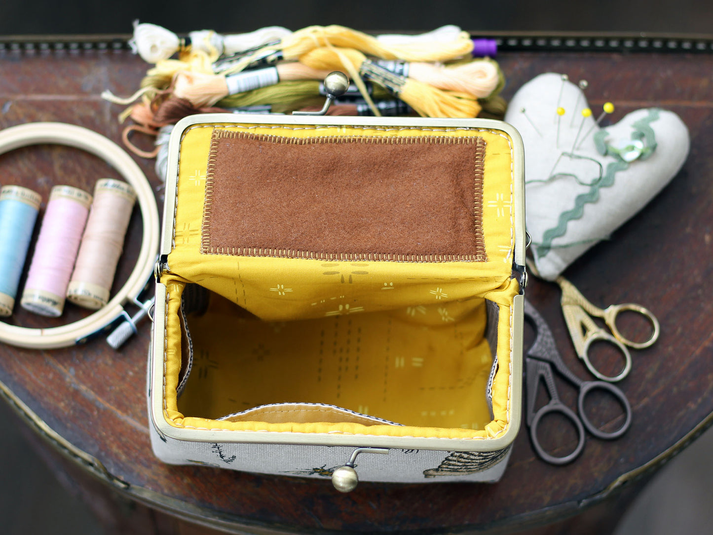 Bee Embroidery Organizer Box – Handmade Sewing & Cross Stitch Storage Case