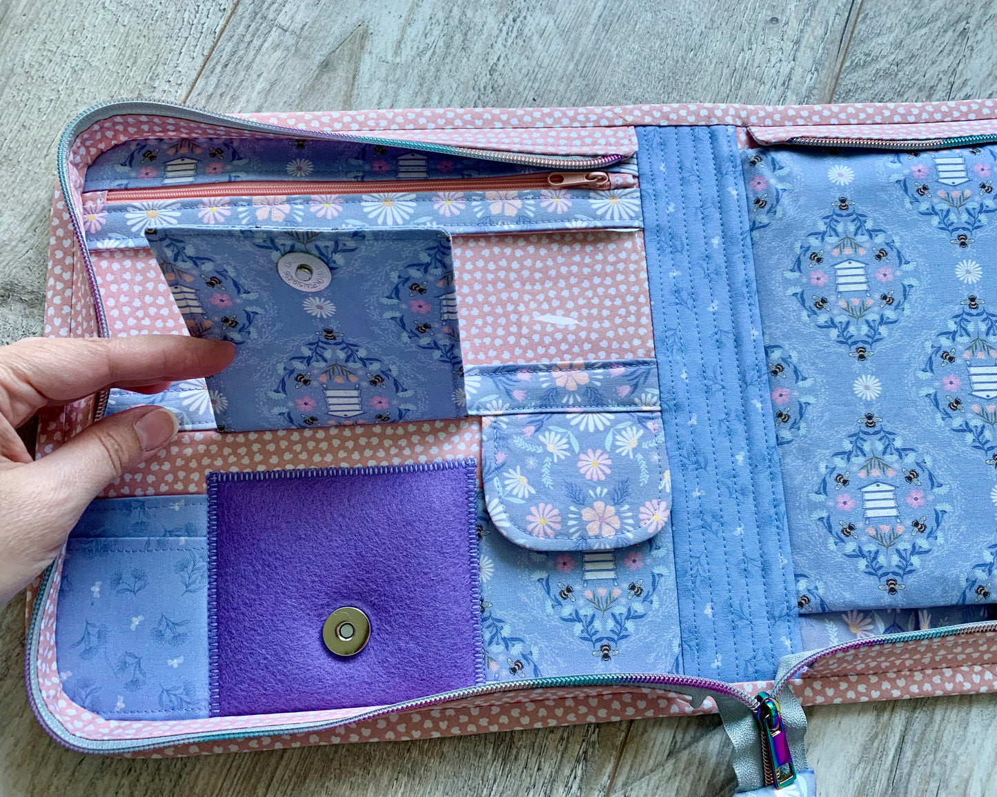 Cross Stitch Project Bag, Zippered Needlework Organizer for Q-Snap 8 inches and Hoops, Handmade Craft Travel Case with Multiple Pockets