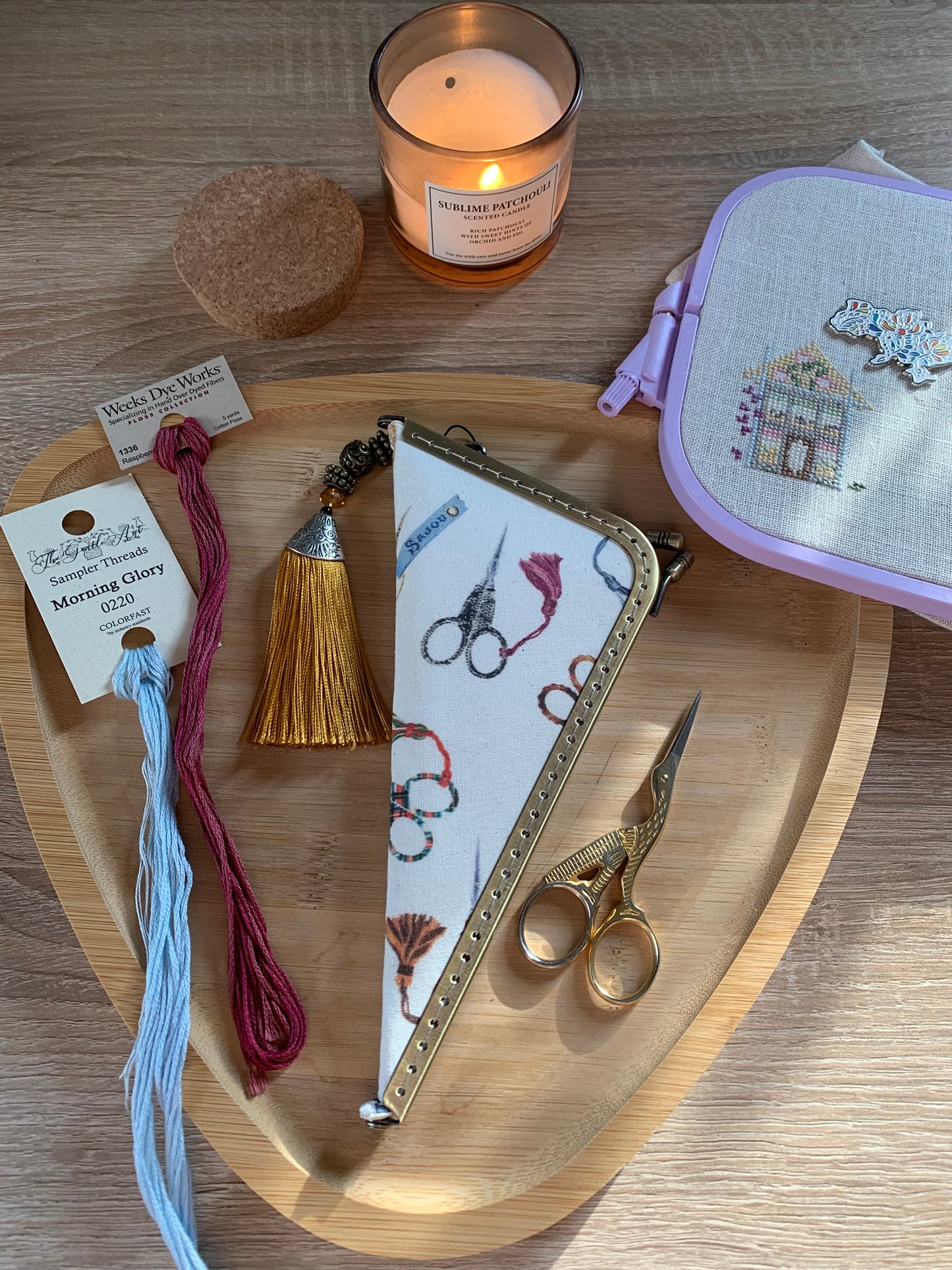Embroidery Scissors Case and Needle Organizer | Quilting and Cross Stitch Accessory