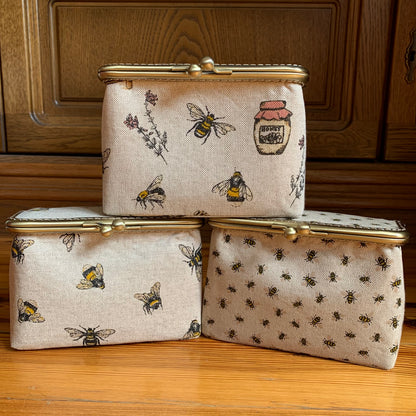 Bee Embroidery Organizer Box – Handmade Sewing & Cross Stitch Storage Case